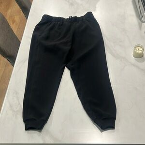 Never been worn lulu joggers